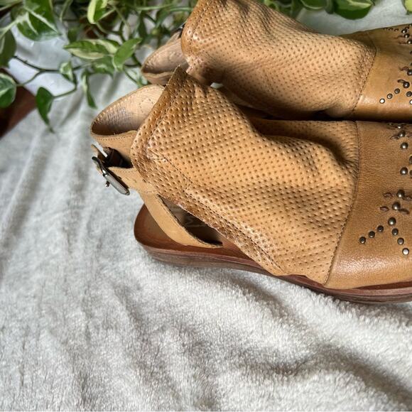 Miz Mooz Fifi Tan Leather Embellished Sandals - Picture 4 of 11